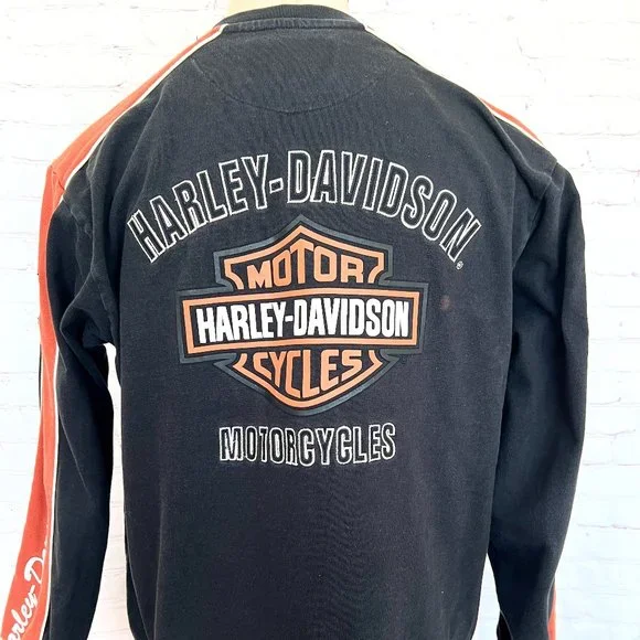 Harley-Davidson Motorcycles- Pullover V-Neck Sweatshirt - Size XL